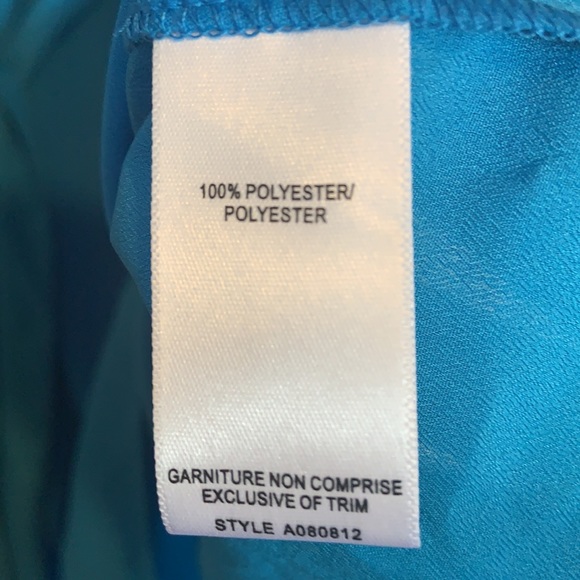 Dress - Picture 3 of 3